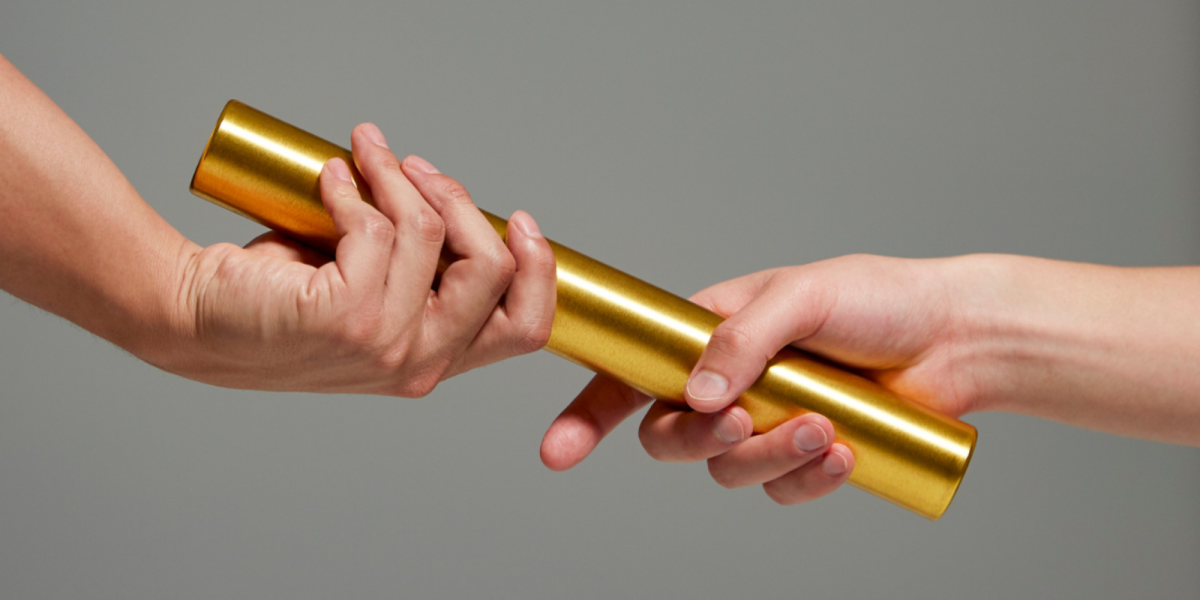 Bild zum Kurs 18.06.2026 | &Uuml;bergabe, die ankommt: Wissen sichern und Auszubildende st&auml;rken | Copyright: canva-afloimages