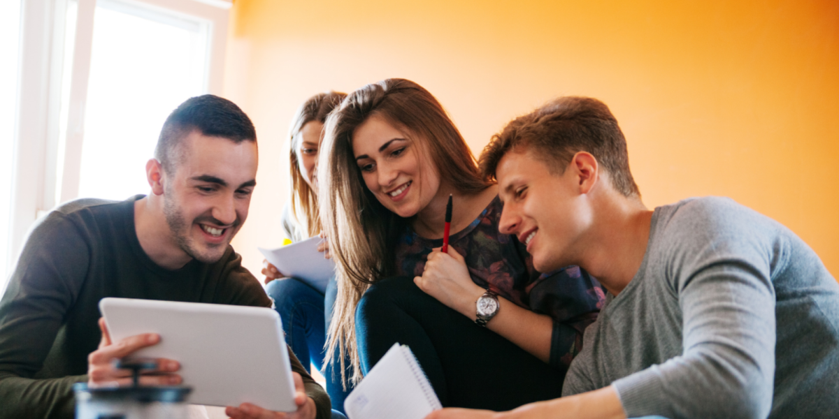 Bild zum Kurs AUSGEBUCHT - 24.-26.11.2025 | Kompaktseminare für Praxisanleitende nach § 4 PflAPrV | Copyright: canva zeljkodan